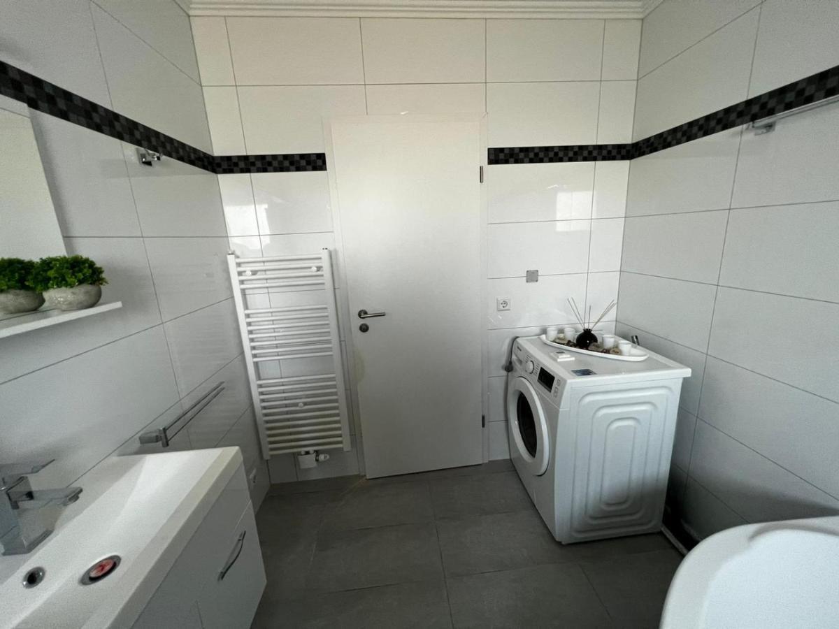 Prime Host Lovely Apartment 卡尔斯鲁厄 外观 照片